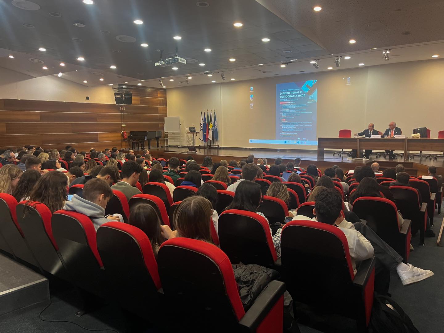 Foto Conferência Direito Penal e Democracia Hoje 1